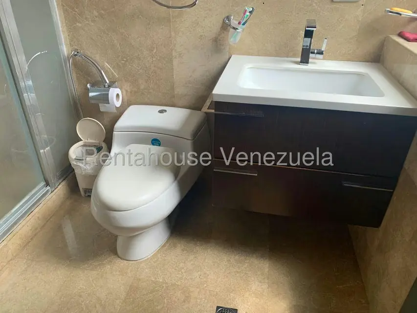Casa (Multipes Niveles) en Venta en Alto Hatillo, Distrito Metropolitano - 14