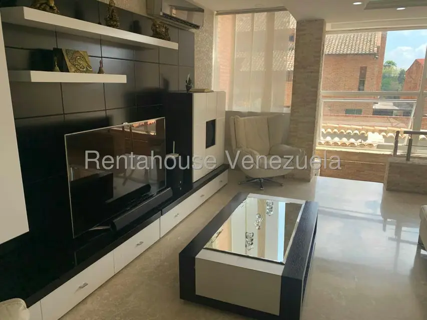 Casa (Multipes Niveles) en Venta en Alto Hatillo, Distrito Metropolitano - 28