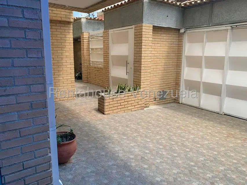 Casa (Multipes Niveles) en Venta en Alto Hatillo, Distrito Metropolitano - 3