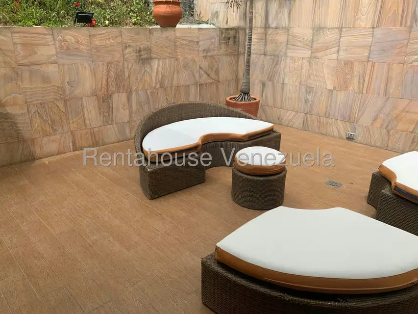 Casa (Multipes Niveles) en Venta en Alto Hatillo, Distrito Metropolitano - 33