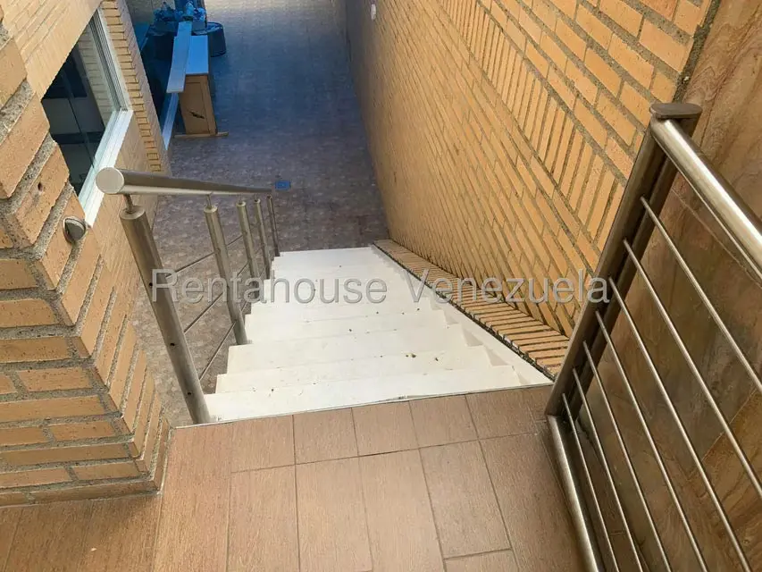 Casa (Multipes Niveles) en Venta en Alto Hatillo, Distrito Metropolitano - 42