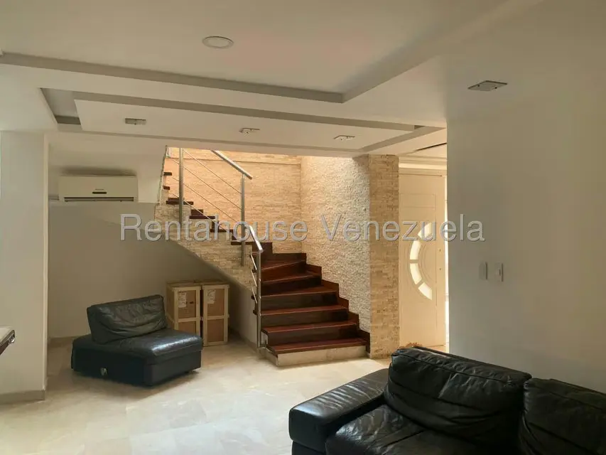 Casa (Multipes Niveles) en Venta en Alto Hatillo, Distrito Metropolitano - 7