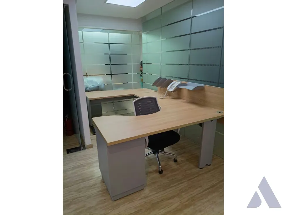 Se alquila oficina 100m2 El Rosal 2392 - 15