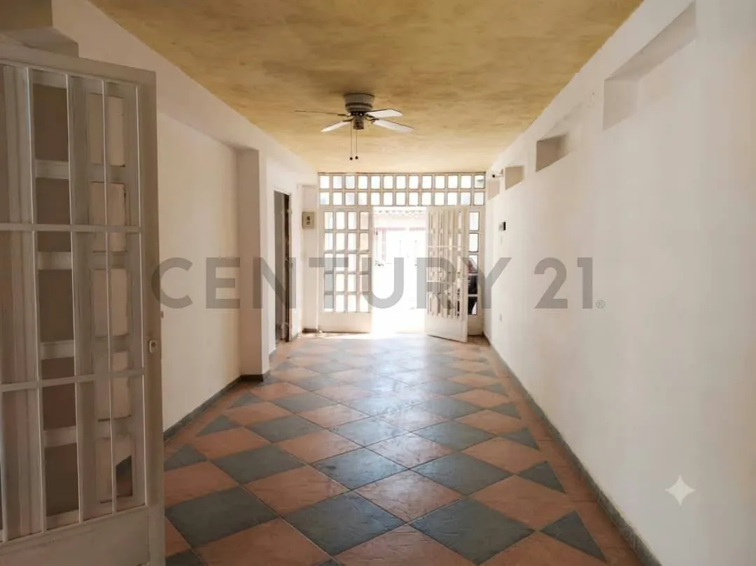 Amplia y Cómoda Casa en Alquiler en excelente zona de Palo Negro Estado Aragua - 19