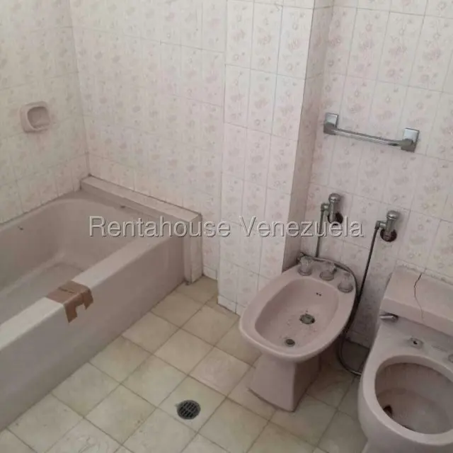 Casa (Multipes Niveles) en Venta en La Trinidad, Distrito Metropolitano - 20