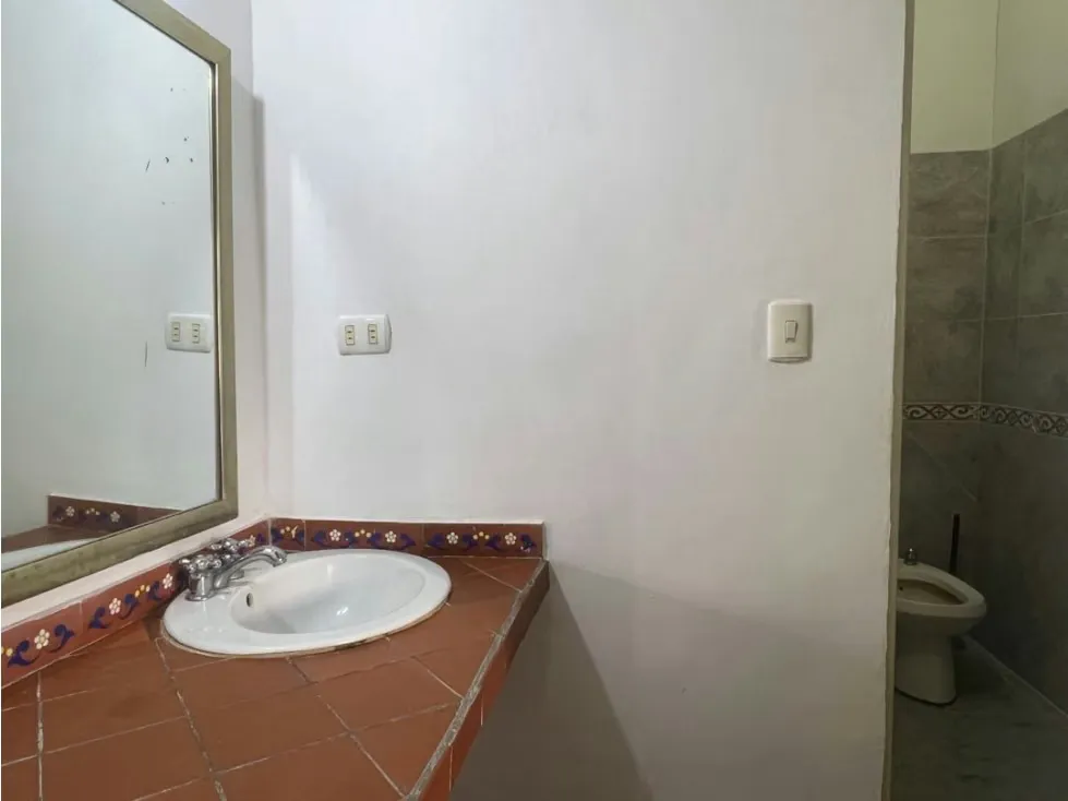 Amplia casa en venta en La Trinidad - 15