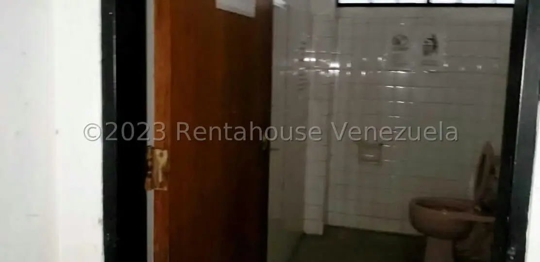 Local Comercial en Venta en Parroquia Catedral, Distrito Metropolitano - 12
