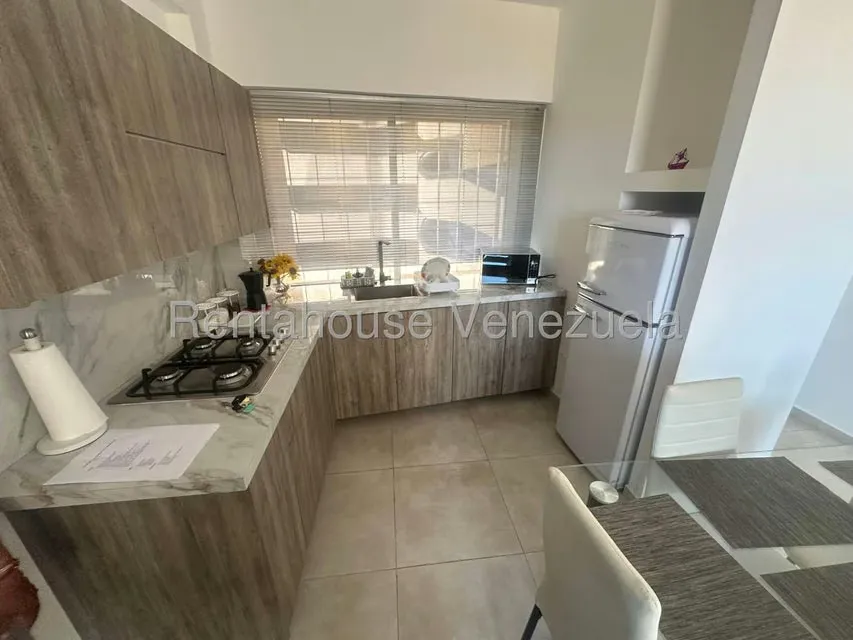 Apartamento (1 Nivel) en Venta en Costa Azul, Nueva Esparta - 11