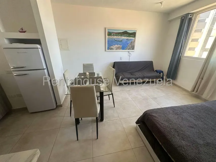 Apartamento (1 Nivel) en Venta en Costa Azul, Nueva Esparta - 14