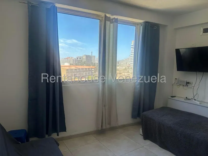 Apartamento (1 Nivel) en Venta en Costa Azul, Nueva Esparta - 18