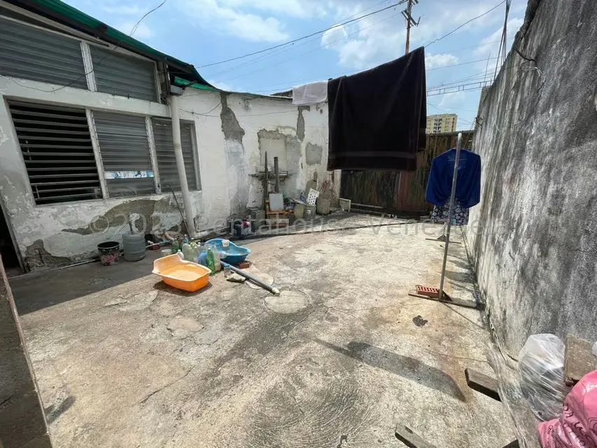 Casa (1 Nivel) en Venta en Centro, Lara - 15
