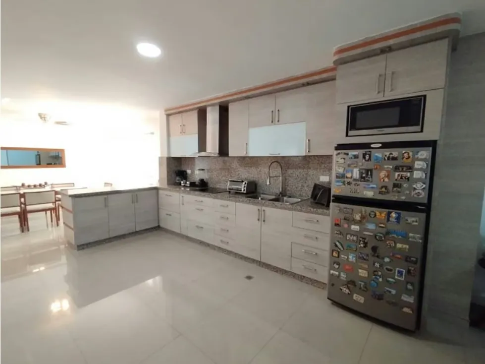 Vendo galpón 933m2 Puente Hierro 8600 - 15