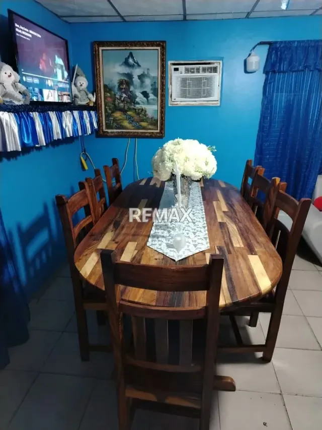 Ofrece en venta Casa con local comercial para venta de comida en la Perimetral Brisas del aeropuerto - 3