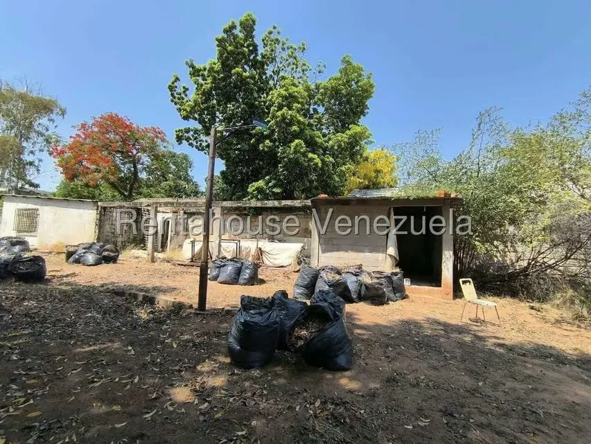 Terreno (Comercial) en Venta en Cumbres de Maracaibo, Zulia - 3