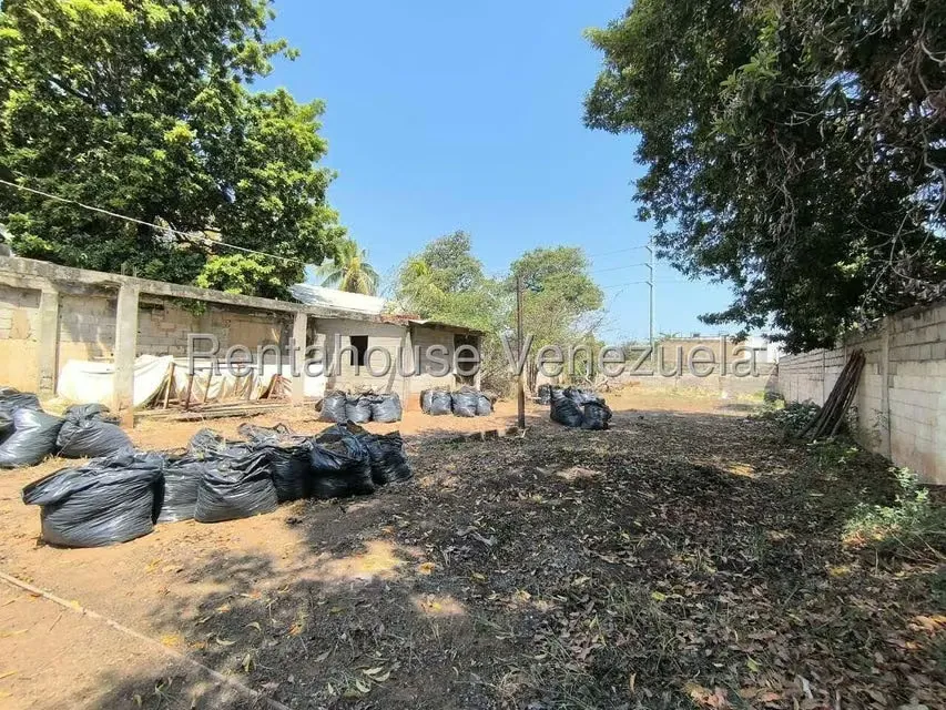 Terreno (Comercial) en Venta en Cumbres de Maracaibo, Zulia - 4