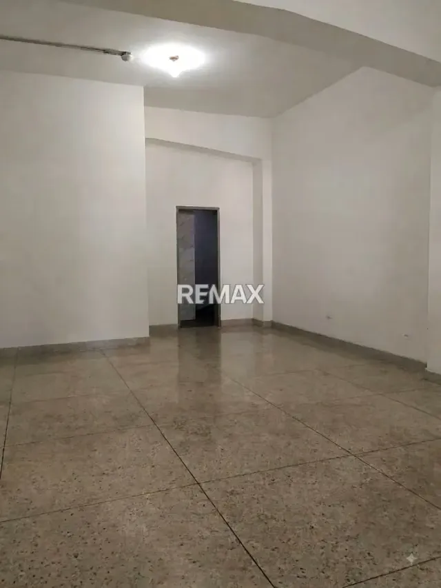 LOCAL COMERCIAL EN ALQUILER AV. INTERCOMUNAL TURMERO MARACAY A PIE DE CALLE - 3