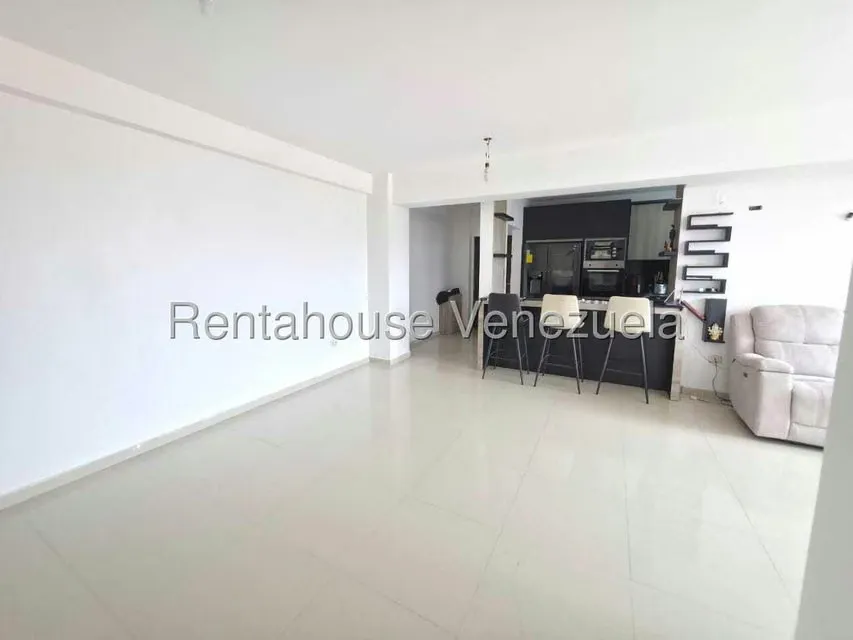 Apartamento (1 Nivel) en Alquiler en Zona Oeste, Lara - 11