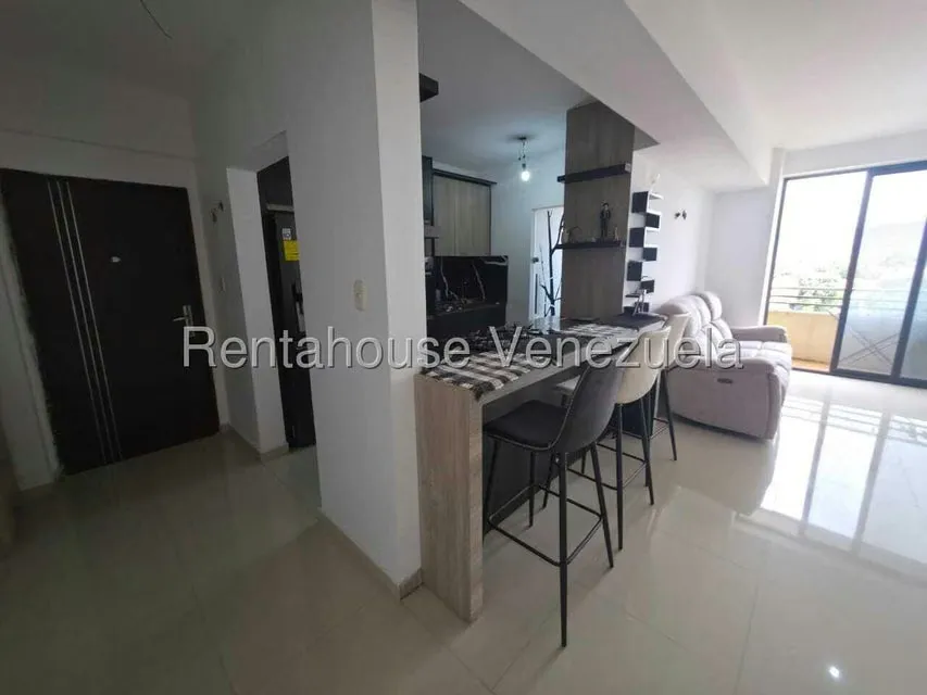 Apartamento (1 Nivel) en Alquiler en Zona Oeste, Lara - 13