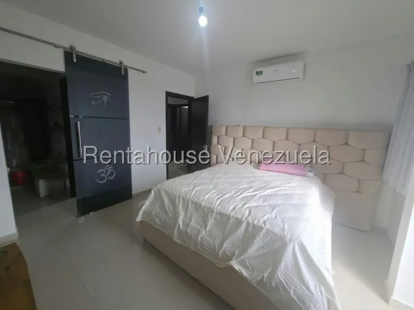 Apartamento (1 Nivel) en Alquiler en Zona Oeste, Lara - 20