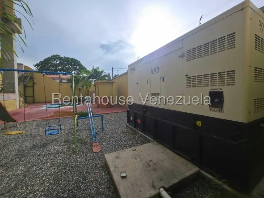 Apartamento (1 Nivel) en Alquiler en Zona Oeste, Lara - 4