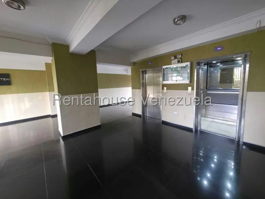 Apartamento (1 Nivel) en Alquiler en Zona Oeste, Lara - 5