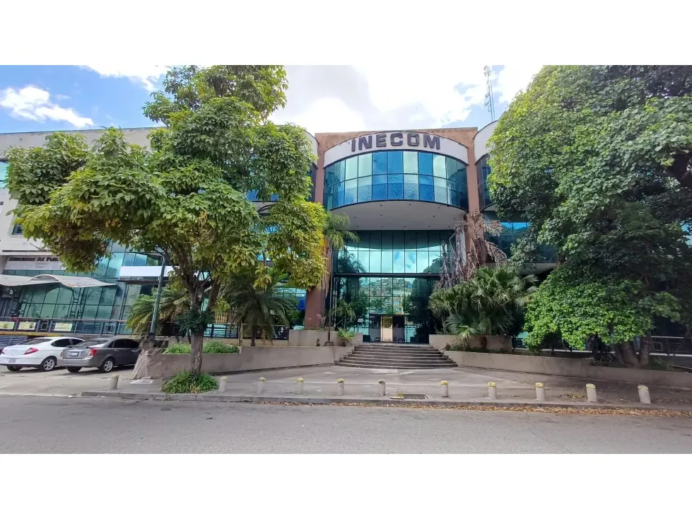 LOCAL COMERCIAL EN ALQUILER LA URBINA 174mts/4B/2PE