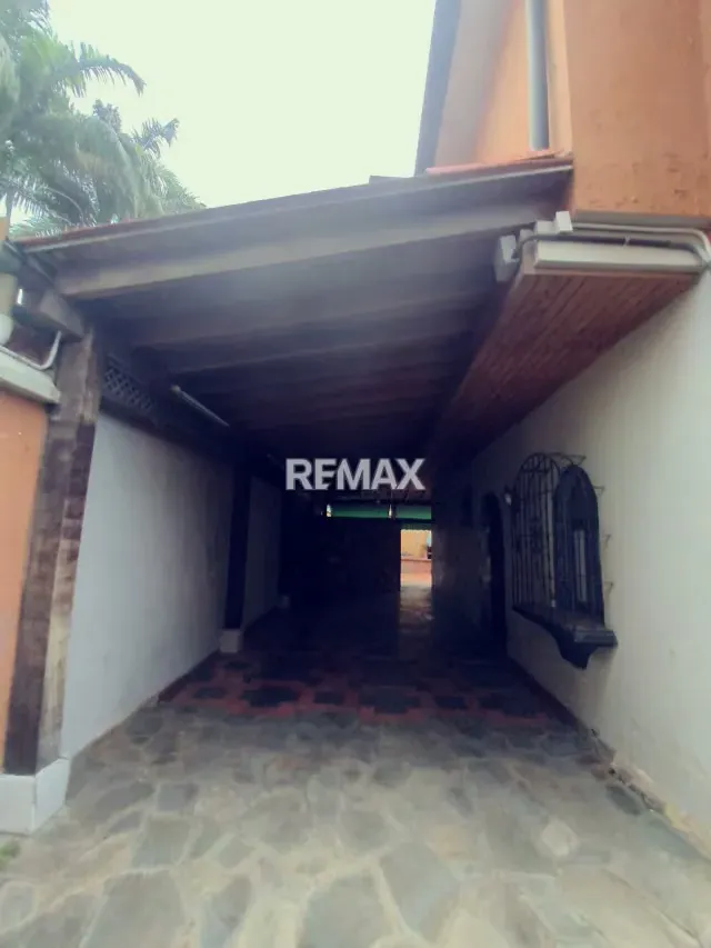 VENTA DE CASA COMERCIAL AV BOLIVAR - 6
