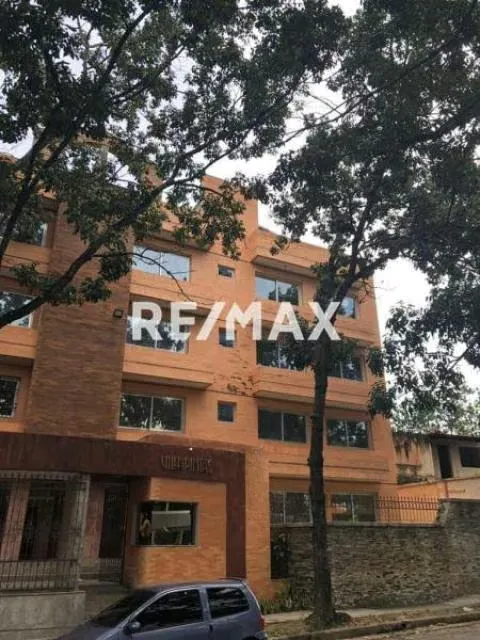 Penthouse Dúplex en venta de 365 m².en obra Gris