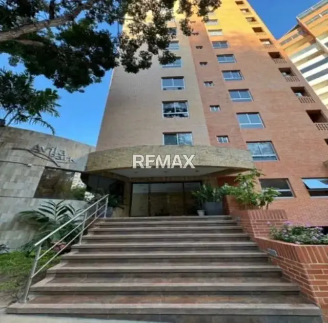 Bello apartamento en alquiler Urb. El Bosque. Valencia