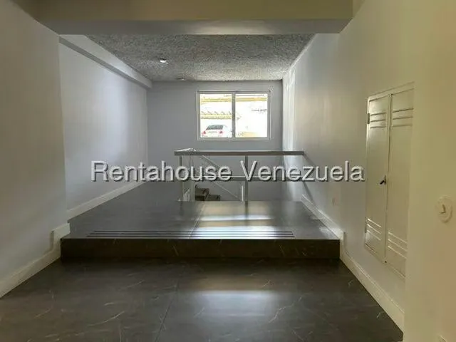 Apartamento (1 Nivel) en Alquiler en Los Naranjos del Cafetal, Distrito Metropolitano - 9