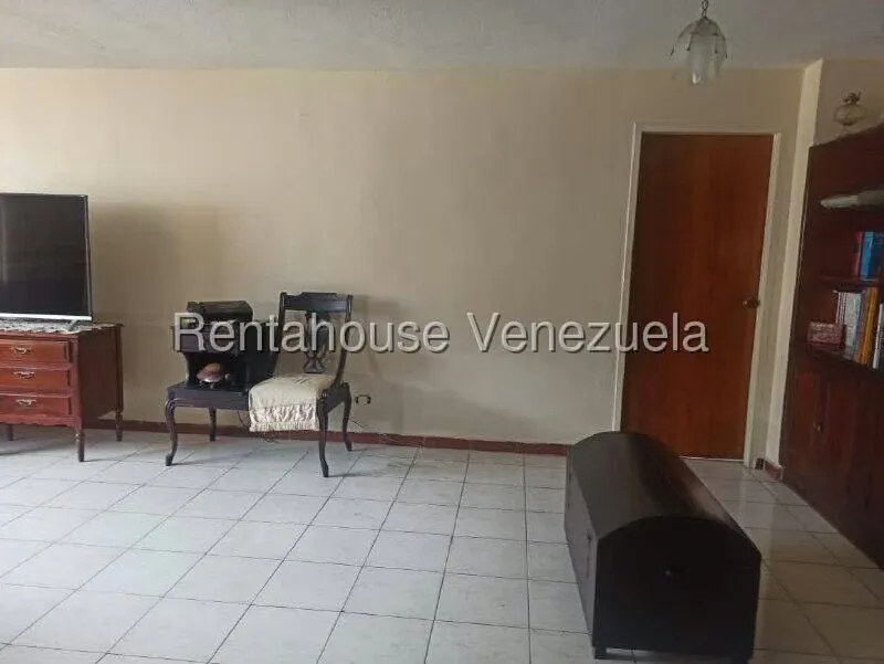 Apartamento (1 Nivel) en Venta en Parroquia La Candelaria, Distrito Metropolitano - 14