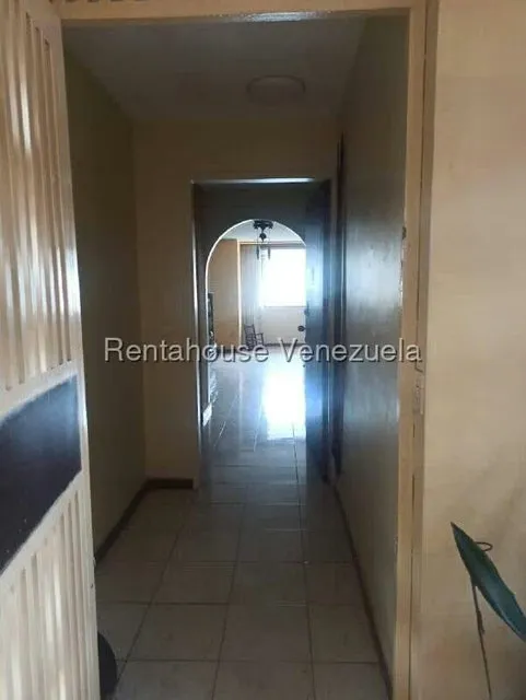 Apartamento (1 Nivel) en Venta en Parroquia La Candelaria, Distrito Metropolitano - 3