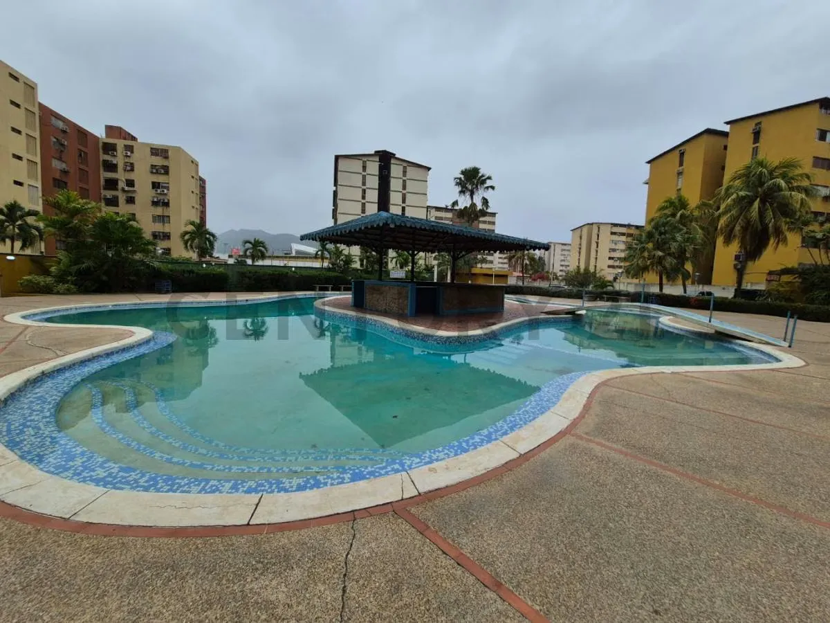 Apartamento Amoblado en Alquiler – Res. Aguavilla, Sector Pascal - 10