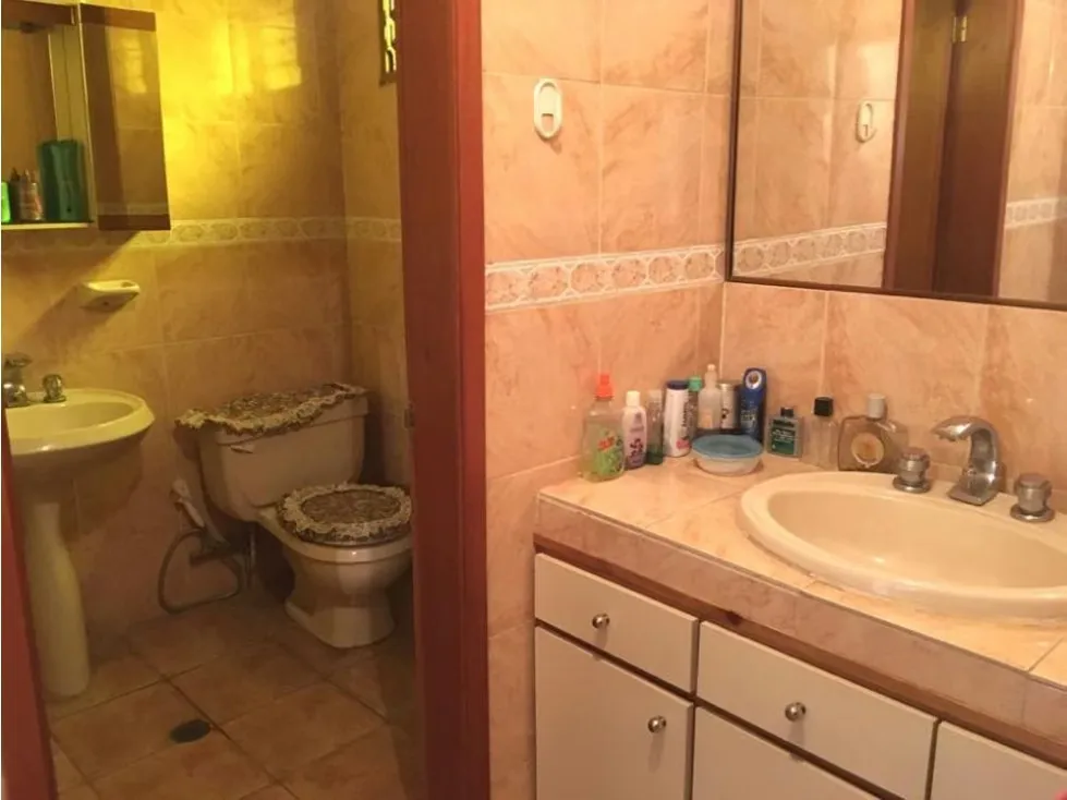 Vendo casa 600m2 Colinas de Bello Monte 4506 - 10