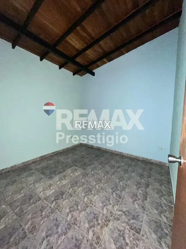 Casa en Venta - 18