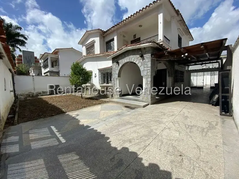 Comercial (Local Comercial) en Alquiler en Santa Monica, Distrito Metropolitano