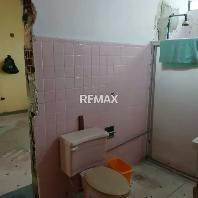 VENTA CASA PARA REMODELAR DE 1700MTS2 - 8