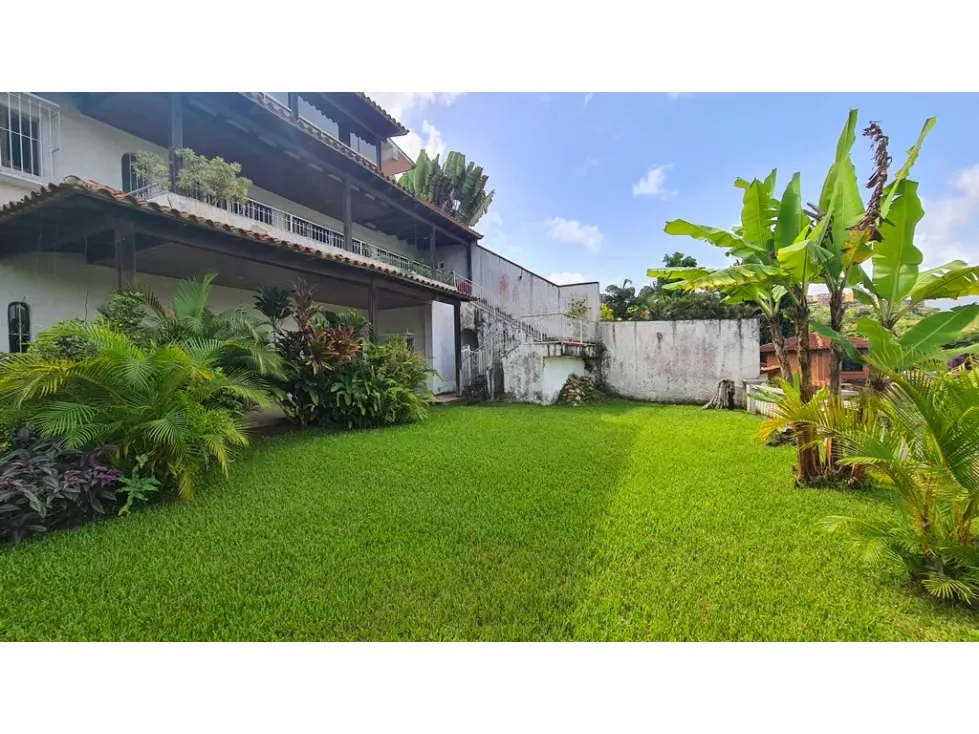 En Venta Casa en La Lagunita, El Hatillo - Caracas - 23