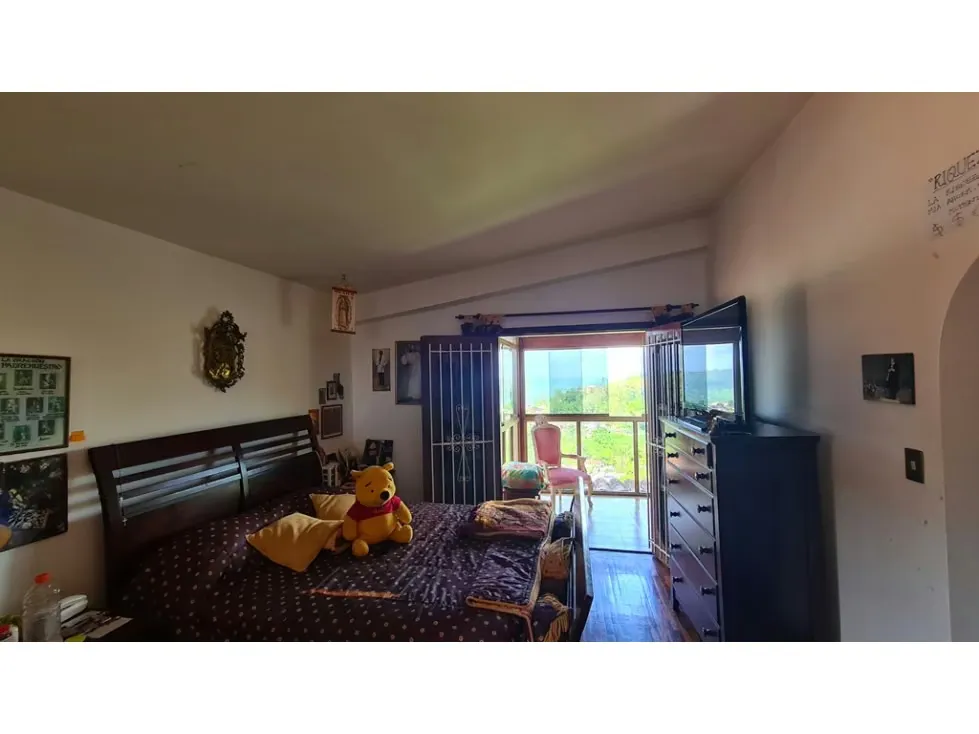 En Venta Casa en La Lagunita, El Hatillo - Caracas - 31