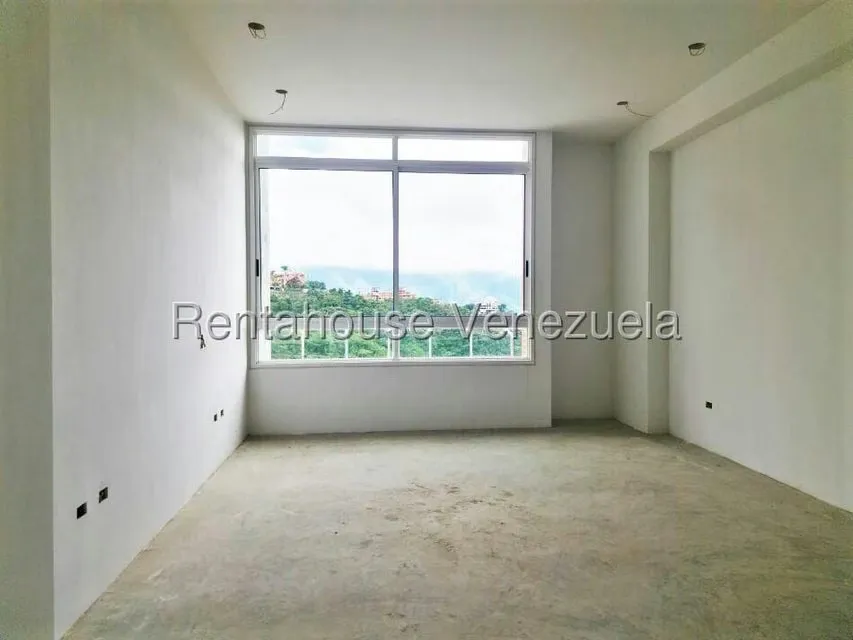 Apartamento (Planta Baja) en Venta en Colinas de Valle Arriba / Mirador de Los Campitos, Distrito Metropolitano - 11