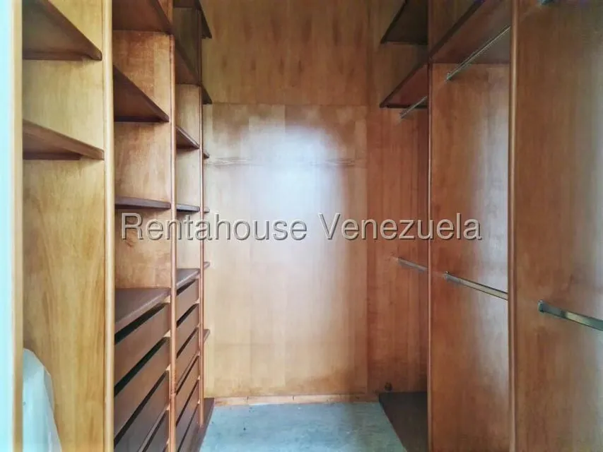 Apartamento (Planta Baja) en Venta en Colinas de Valle Arriba / Mirador de Los Campitos, Distrito Metropolitano - 12