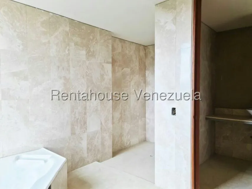 Apartamento (Planta Baja) en Venta en Colinas de Valle Arriba / Mirador de Los Campitos, Distrito Metropolitano - 14