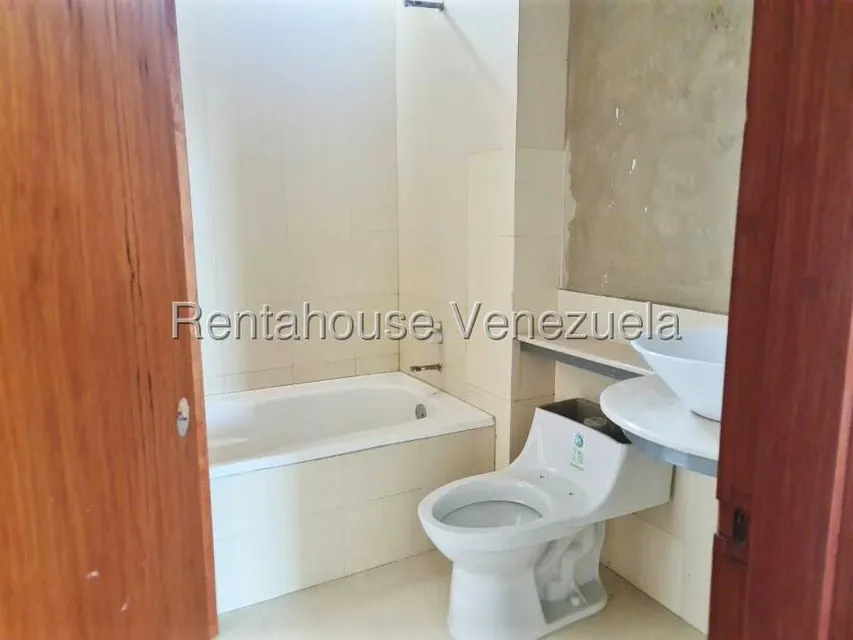 Apartamento (Planta Baja) en Venta en Colinas de Valle Arriba / Mirador de Los Campitos, Distrito Metropolitano - 17