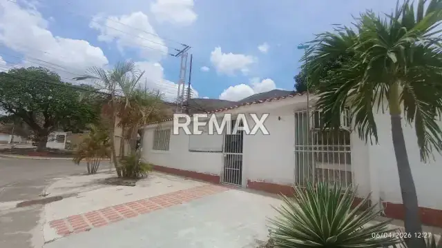 Alquiler de consultorio en clínica de guacara