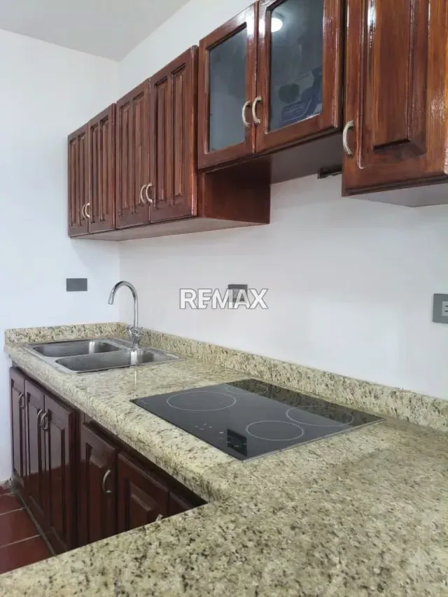 PENTHOUSE MODERNO DE 3 NIVELES , EN PLAYA EL ÁNGEL - 18