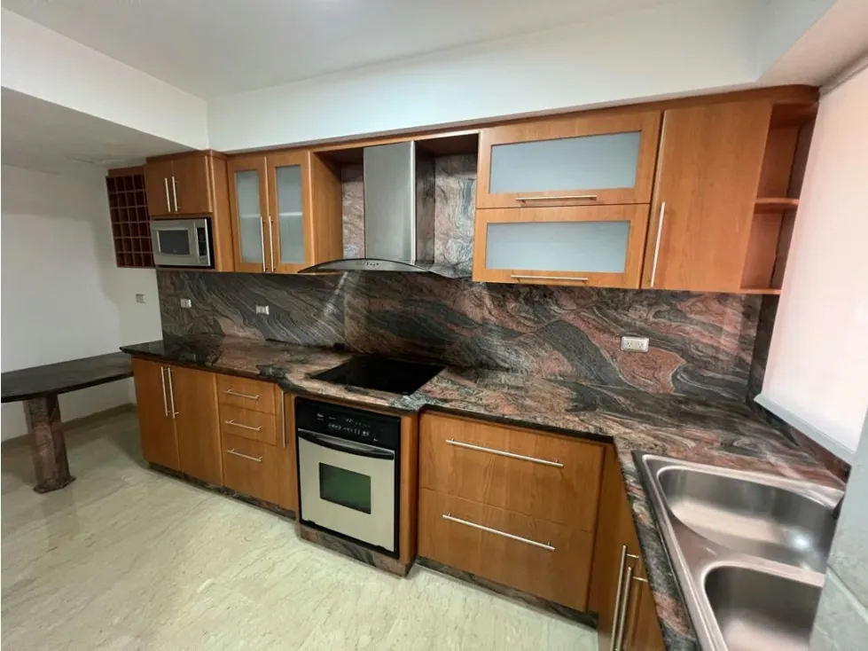 Hermoso Apartamento Campo Alegre - 7