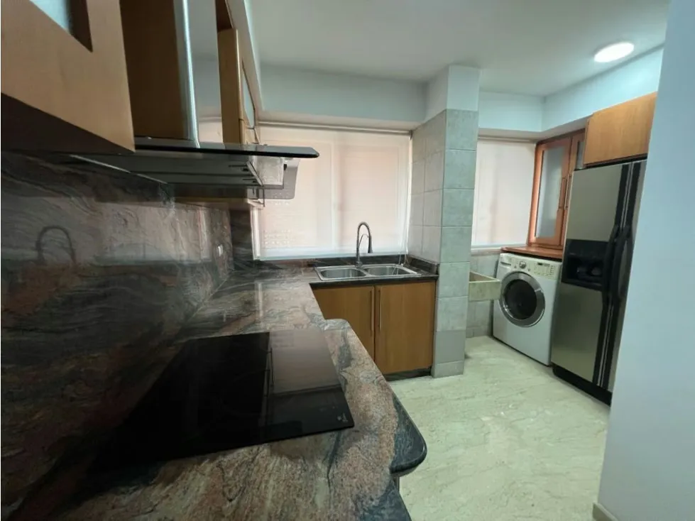 Hermoso Apartamento Campo Alegre - 8