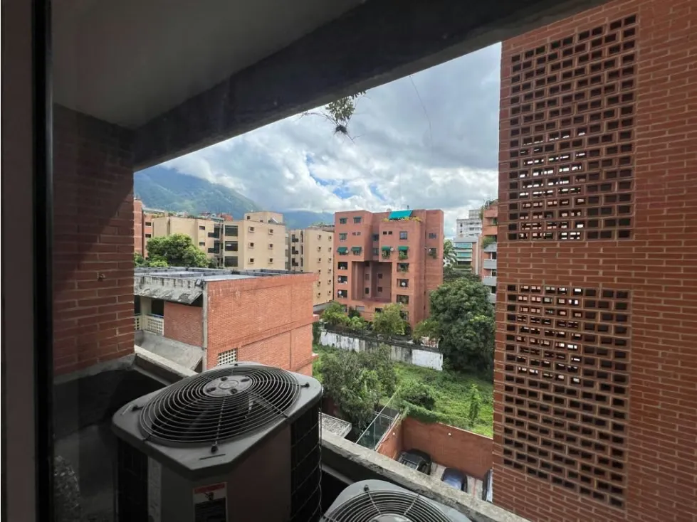 Hermoso Apartamento Campo Alegre - 10