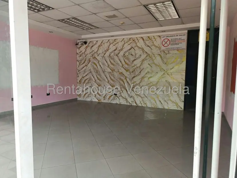 Comercial (Local Comercial) en Alquiler en Club Hipico, Miranda