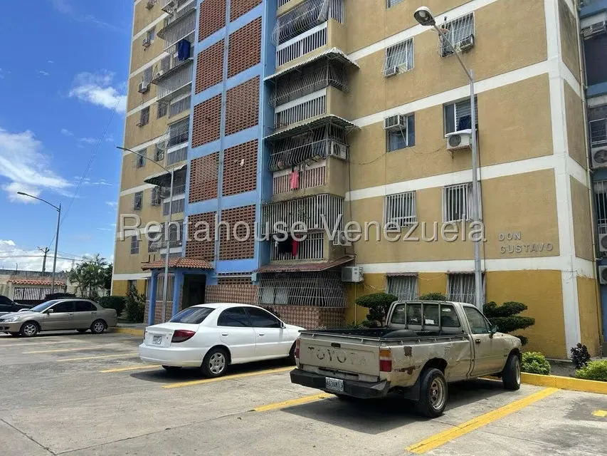 Apartamento (1 Nivel) en Venta en Centro, Lara - 2